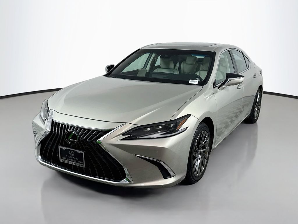 2024 Lexus ES 300h Ultra Luxury