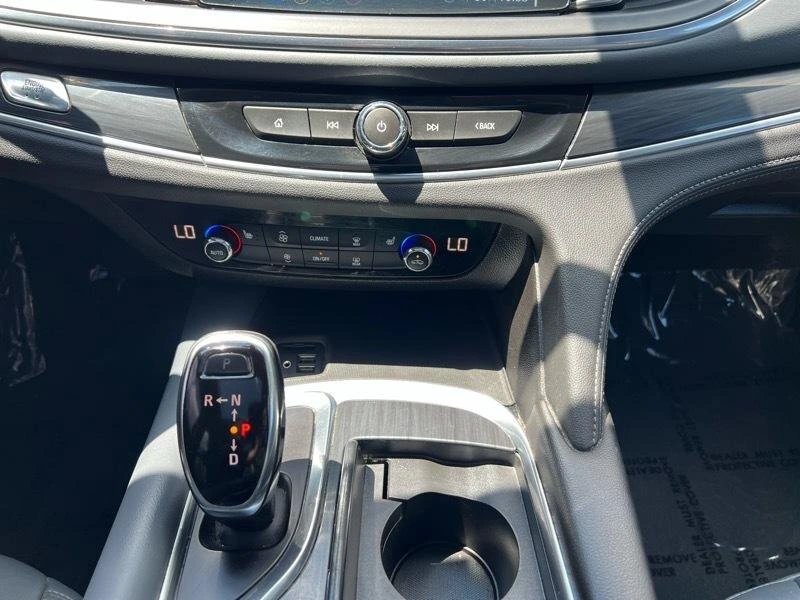2020 Buick Enclave Essence - Photo 19