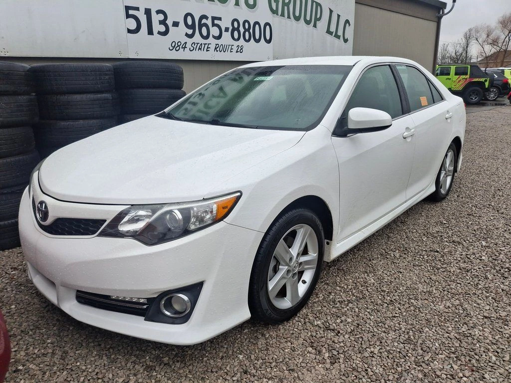 2014 Toyota Camry SE