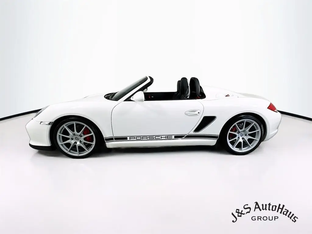 2011 Porsche Boxster Spyder photo 4
