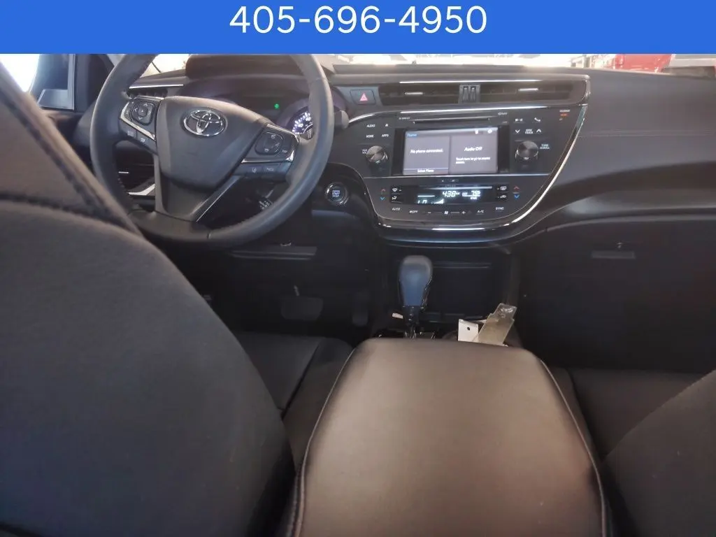 2017 Toyota Avalon XLE photo 12
