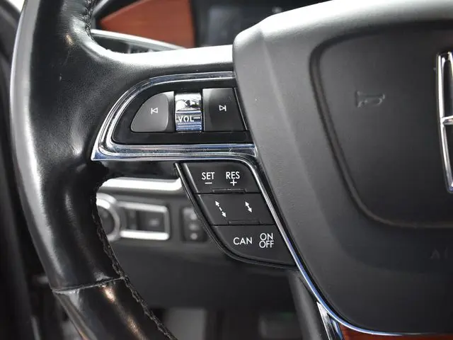 2021 Lincoln Navigator Reserve photo 15