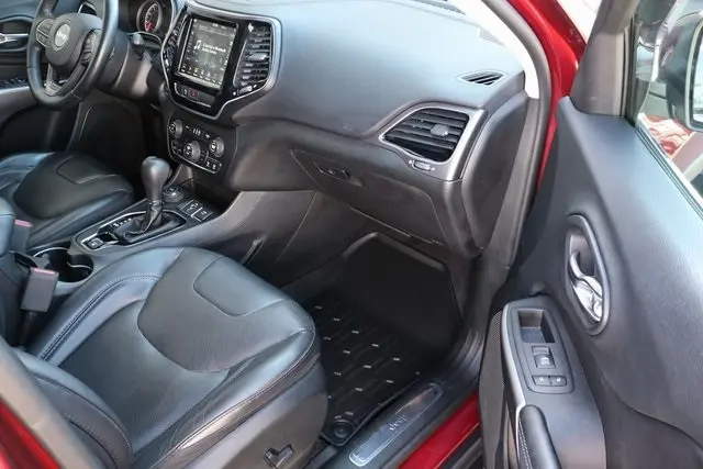 2019 Jeep Cherokee Limited photo 47