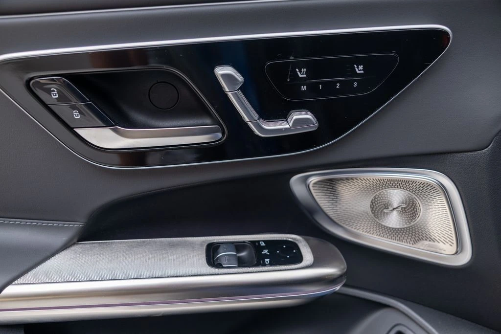 2026 Mercedes-Benz CLE AMG 53 - Photo 23