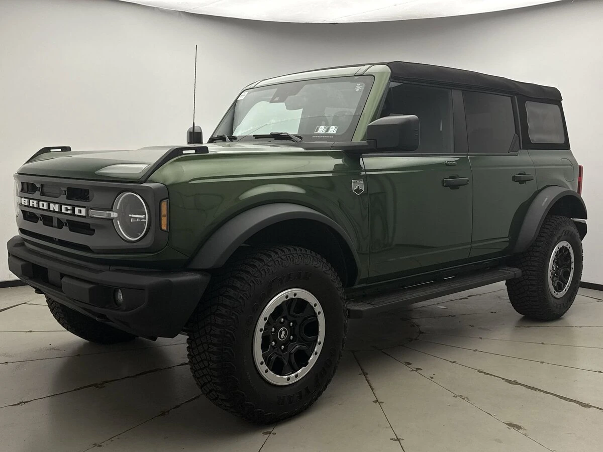 2023 Ford Bronco Big Bend Mid (222A) Adv. 4x4's photo