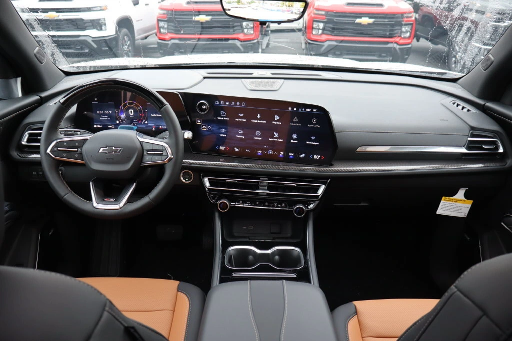 2027 Chevrolet Traverse Z71 - Photo 26