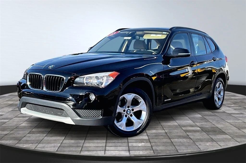 2013 BMW X1 28i's photo
