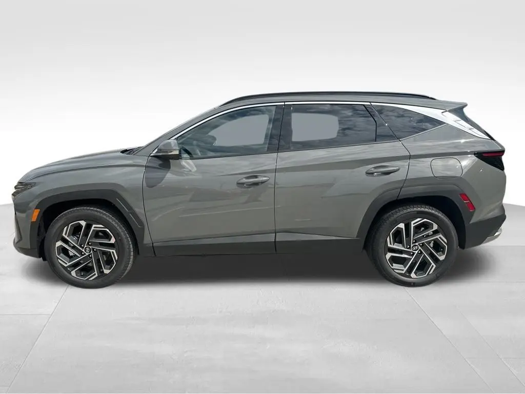 2026 Hyundai Tucson Limited photo 9