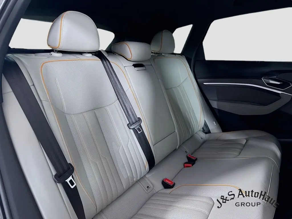 2022 Audi e-tron Chronos Edition photo 30