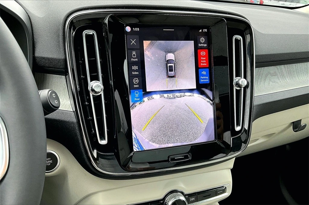 2024 Volvo - image 14