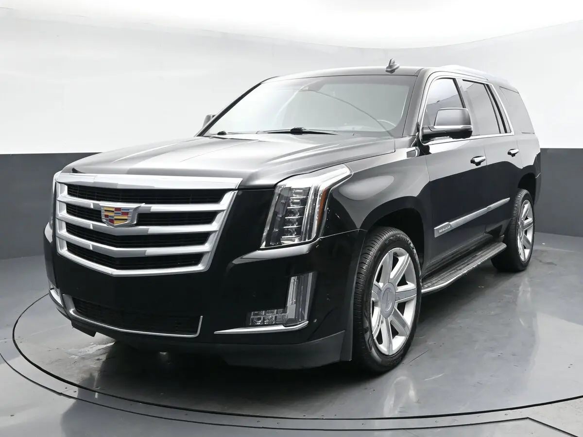 2020 Cadillac Escalade Luxury's photo