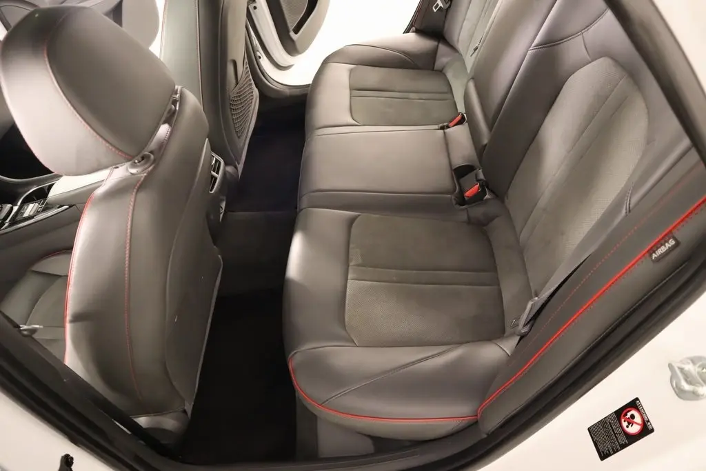 2022 Hyundai Sonata SEL Plus photo 13