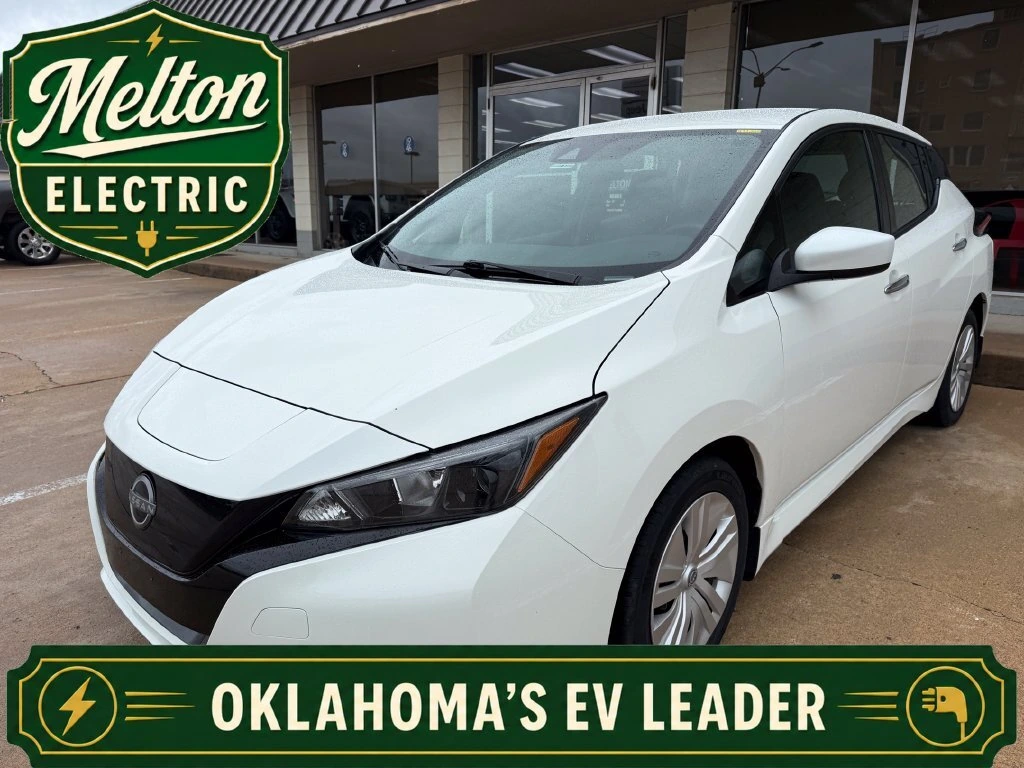2025 Nissan Leaf S