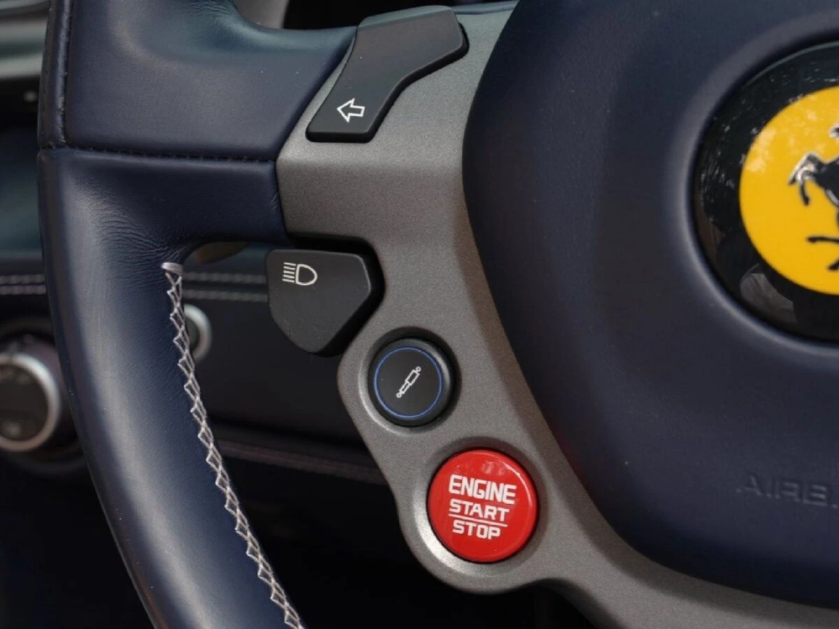2017 Ferrari 488 GTB Base - Photo 28