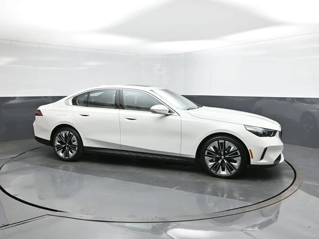 2026 BMW 5 Series 530i - Photo 17