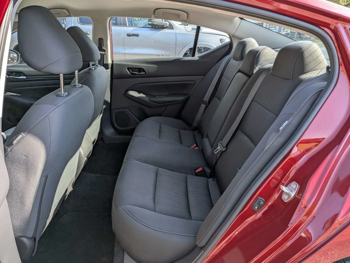2025 Nissan Altima SV - Photo 13