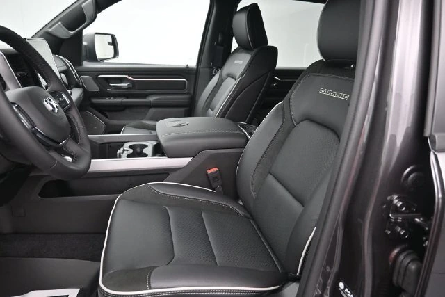 2026 RAM Ram 1500 Pickup Laramie - Photo 13