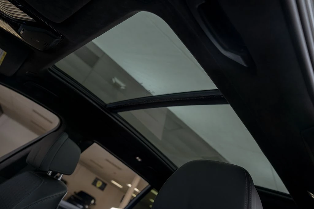 2025 BMW X7 M60i - Photo 16