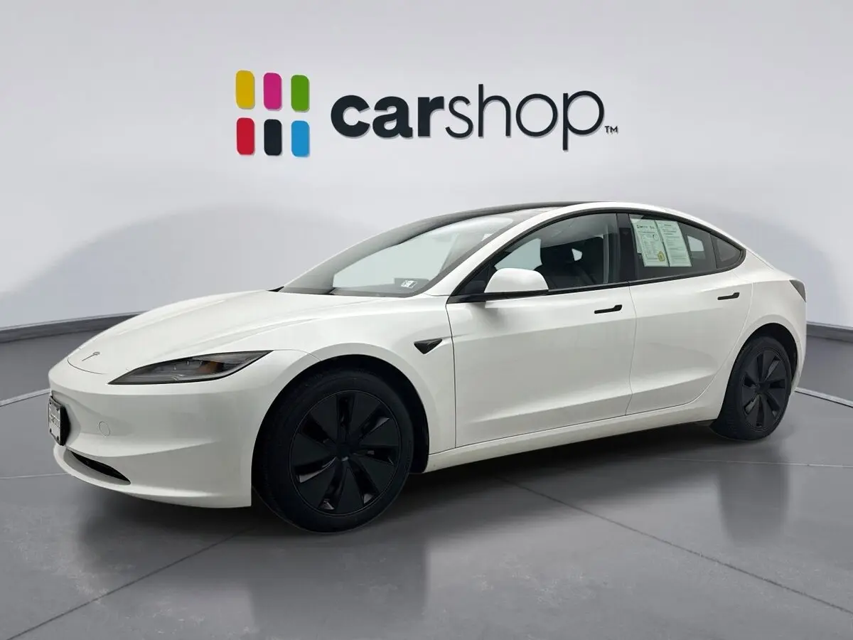 2025 Tesla Model 3 Long Range's photo