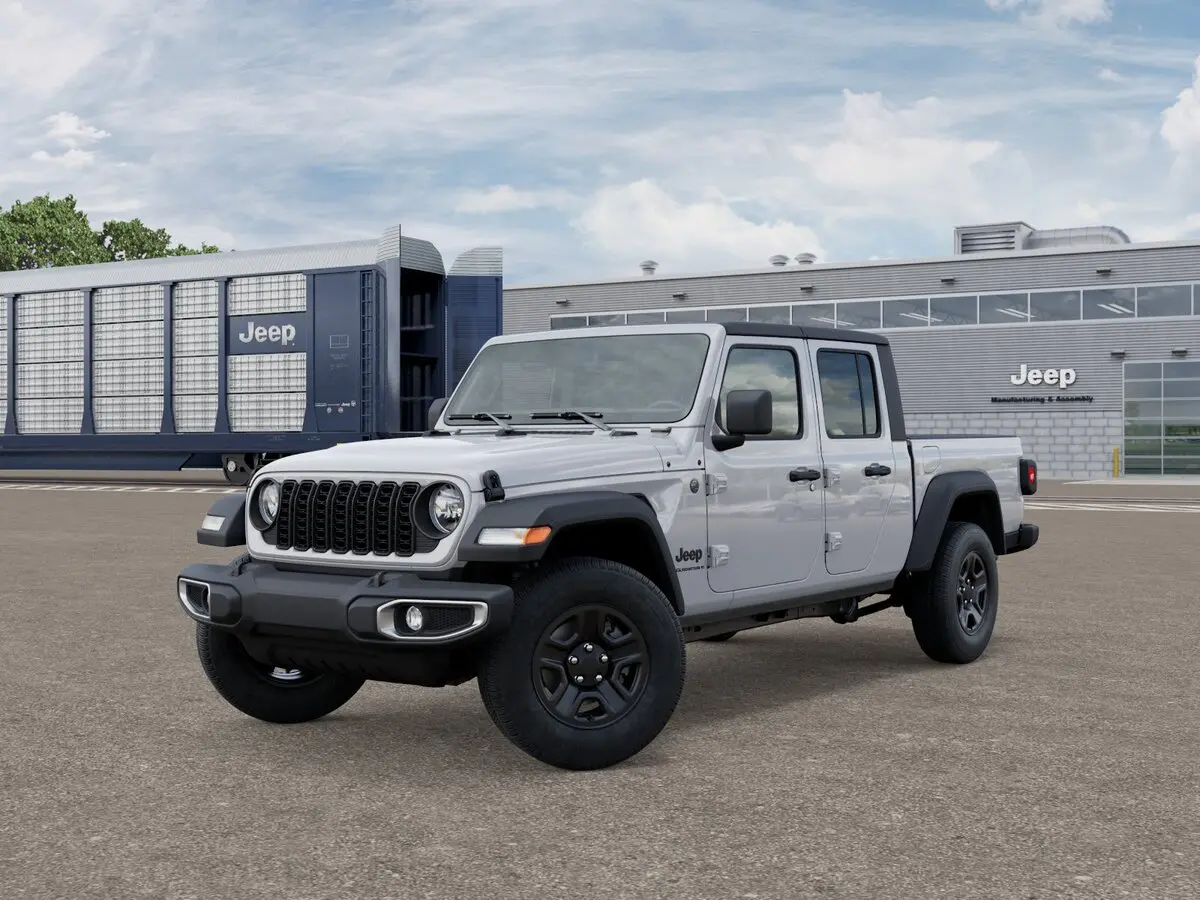2026 Jeep Gladiator Sport's photo