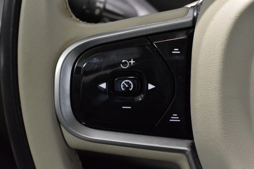 2023 Volvo XC90 Core - Photo 19