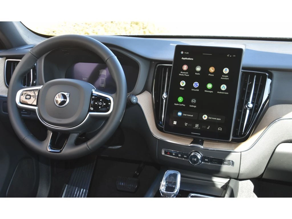 2026 Volvo - image 16