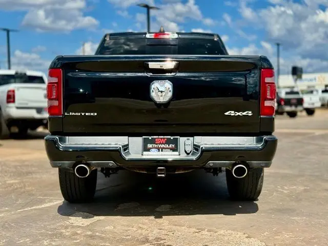 2022 Ram 1500 Limited photo 4