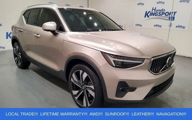 2024 Volvo XC40 B5 Plus Bright AWD's photo