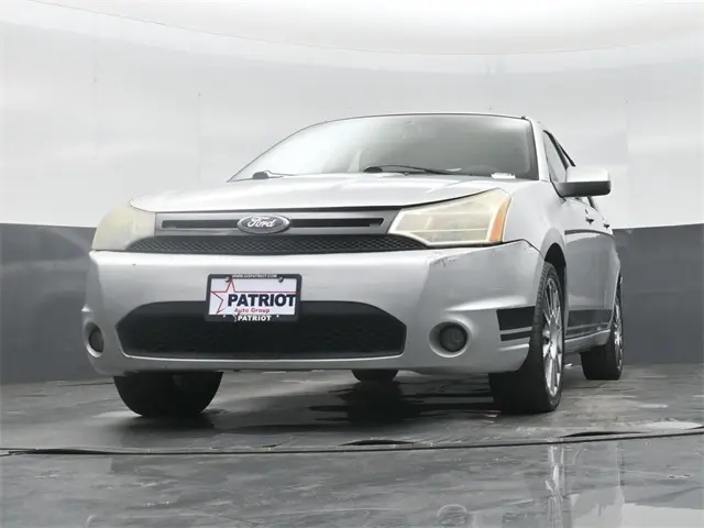 2011 Ford Focus SES photo 37