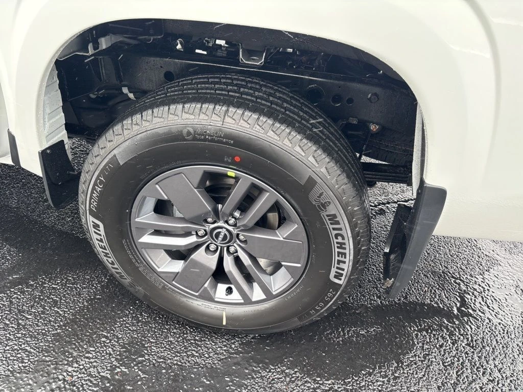 2026 Nissan Frontier SV - Photo 17