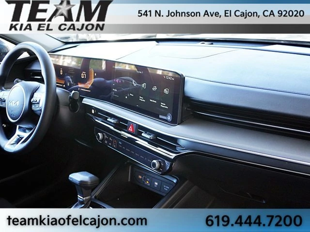 2026 Kia K5 LXS - Photo 12