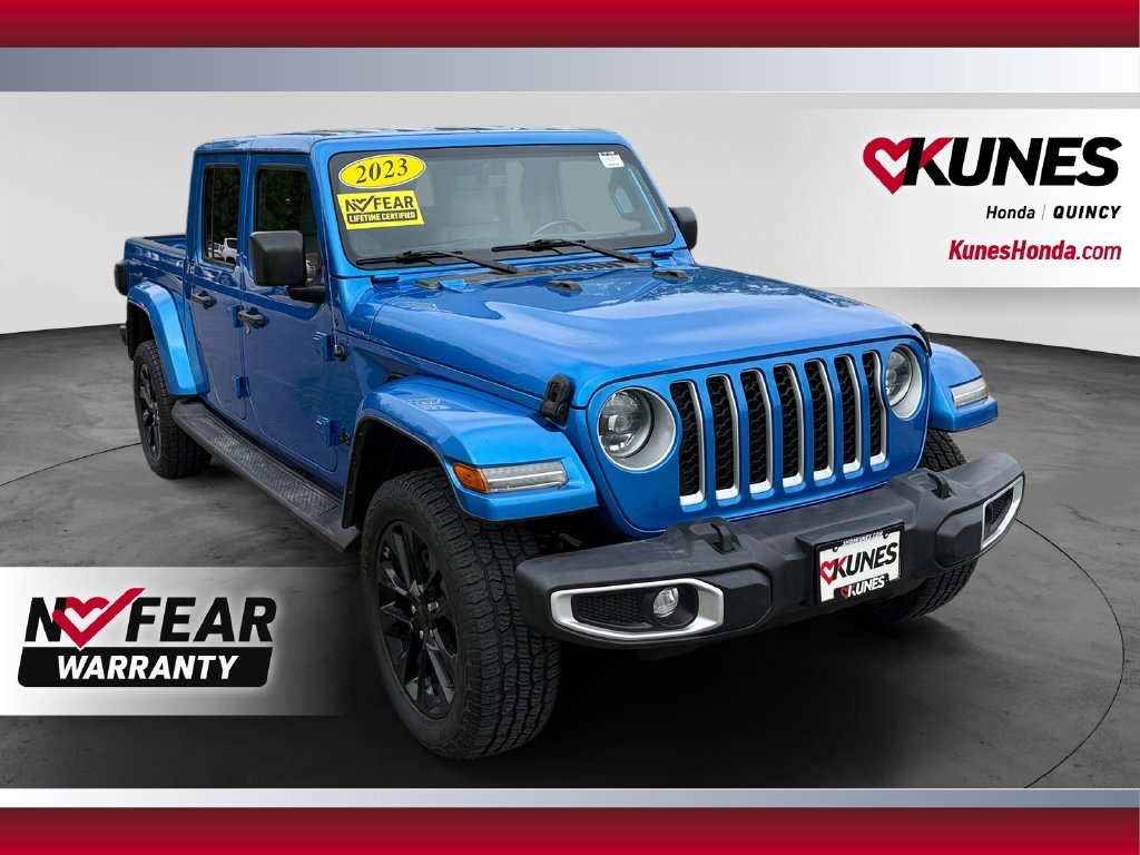 2023 Jeep Gladiator Overland