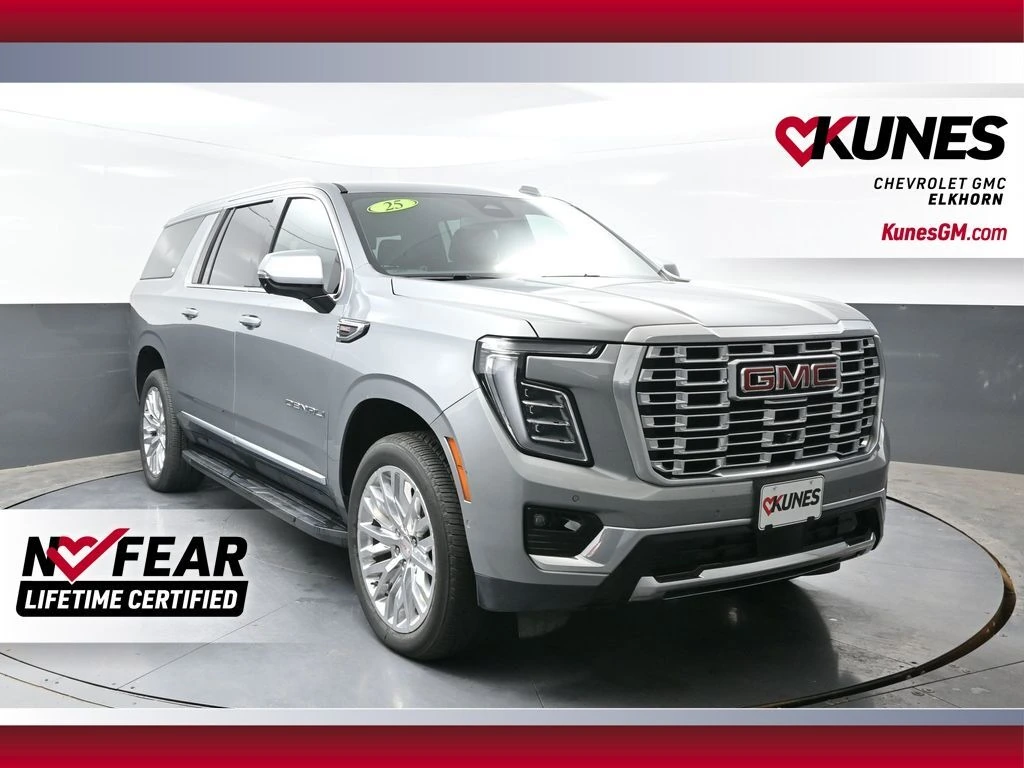 2025 GMC Yukon Denali AWD's photo