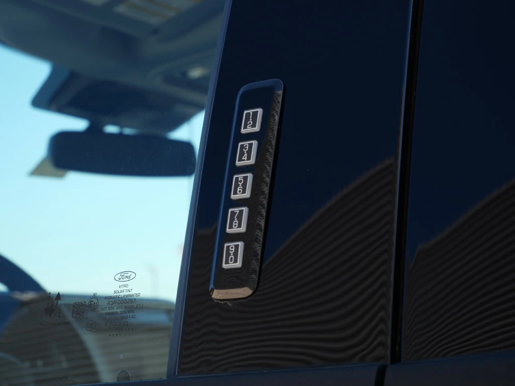 2026 Ford F-250 Super Duty Lariat - Photo 17