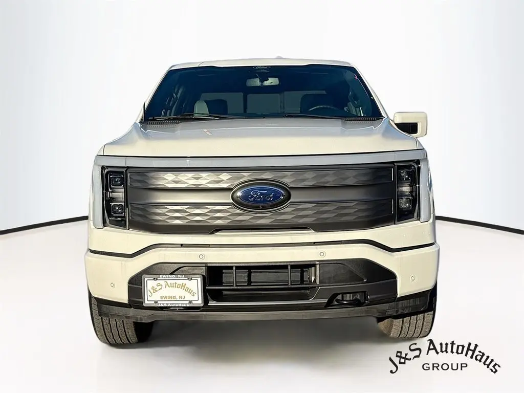 Used 2022 Ford F-150 Lightning Lariat with VIN 1FT6W1EV5NWG08023 for sale in Ewing Township, NJ