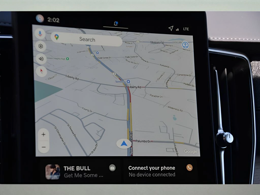 2026 Volvo - image 21