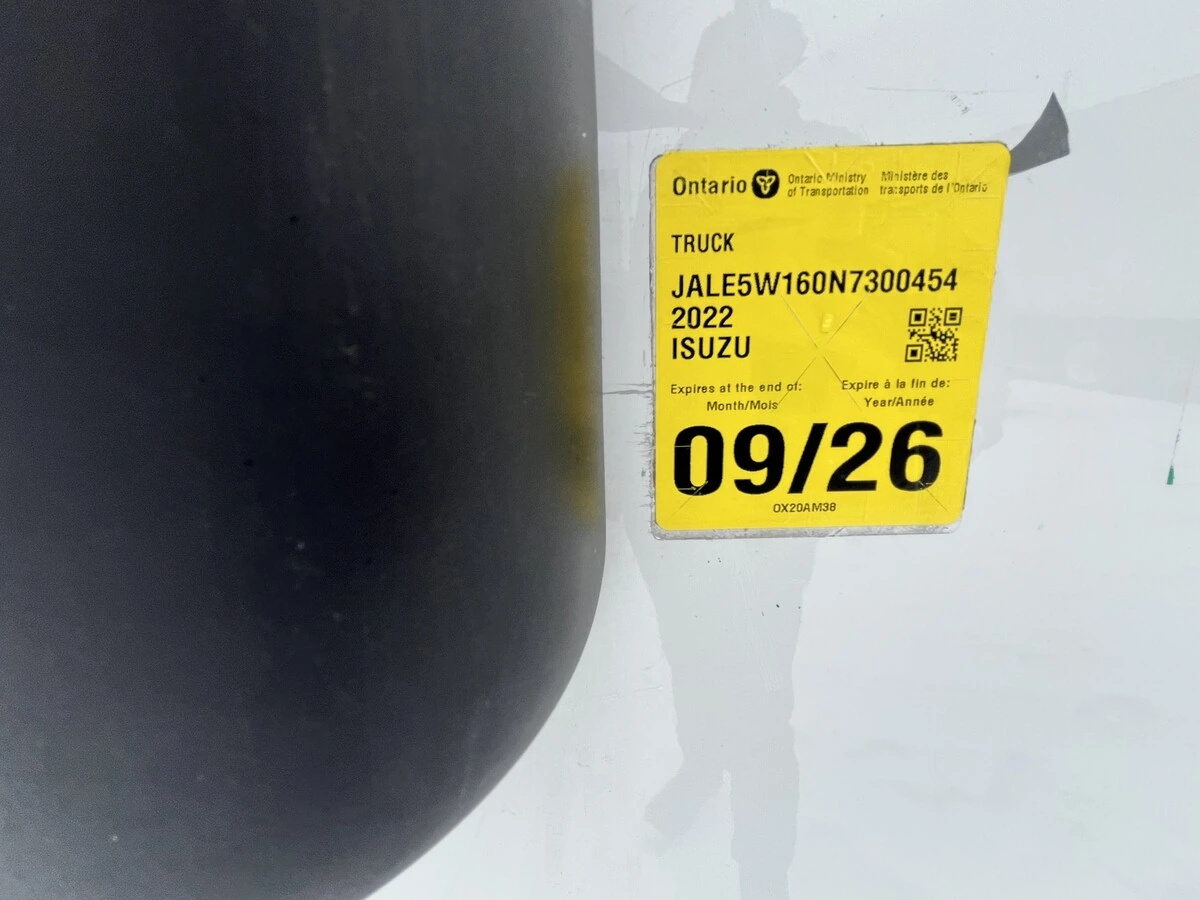 2022 Isuzu NRR - image 14