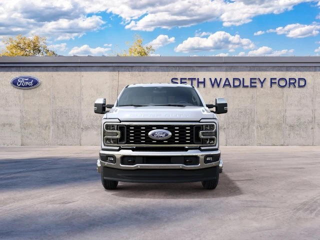 2027 Ford — photo 6
