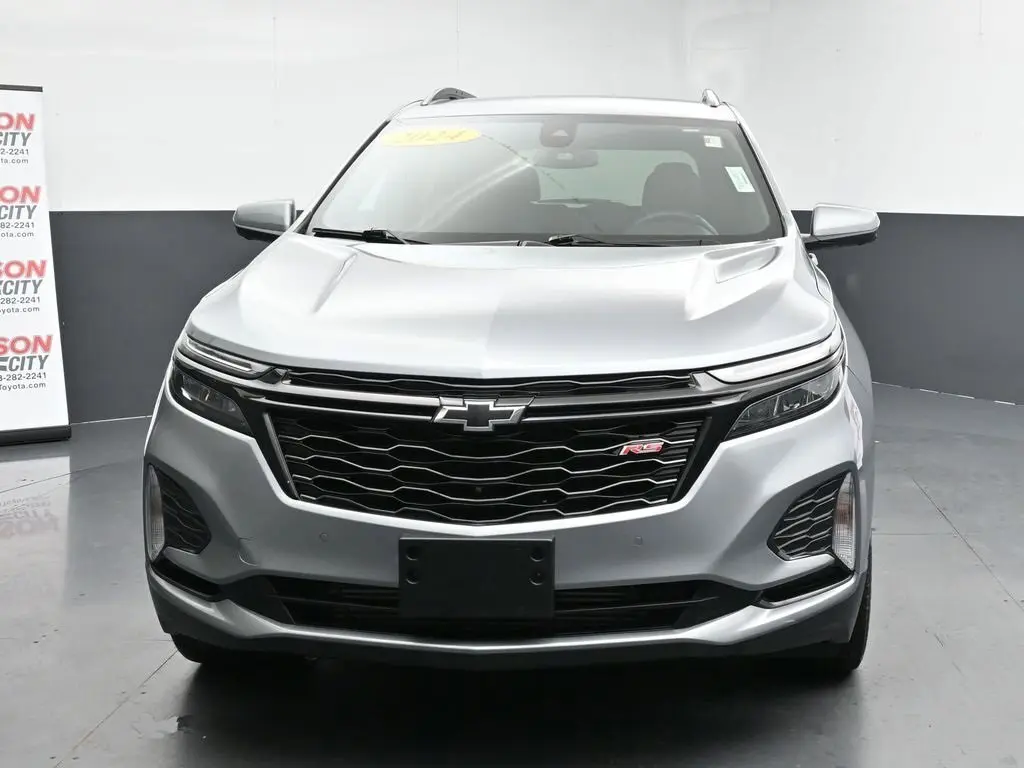 2024 Chevrolet Equinox RS photo 3