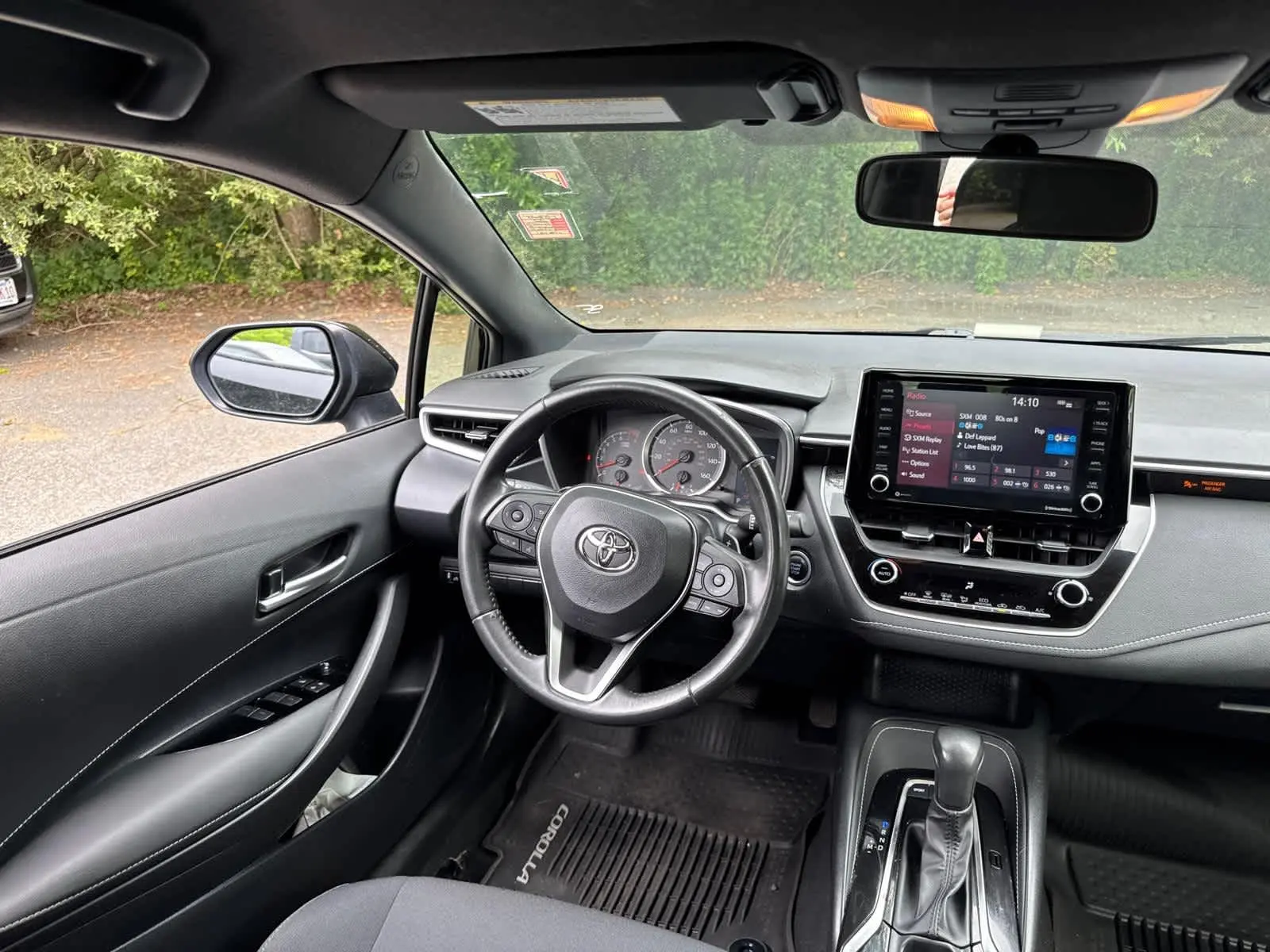 2022 Toyota Corolla SE photo 34