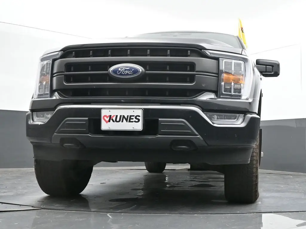 2023 Ford F-150 Lariat photo 33