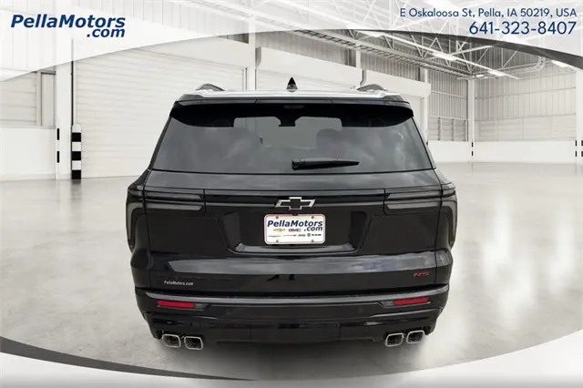 2026 Chevrolet Traverse RS photo 3