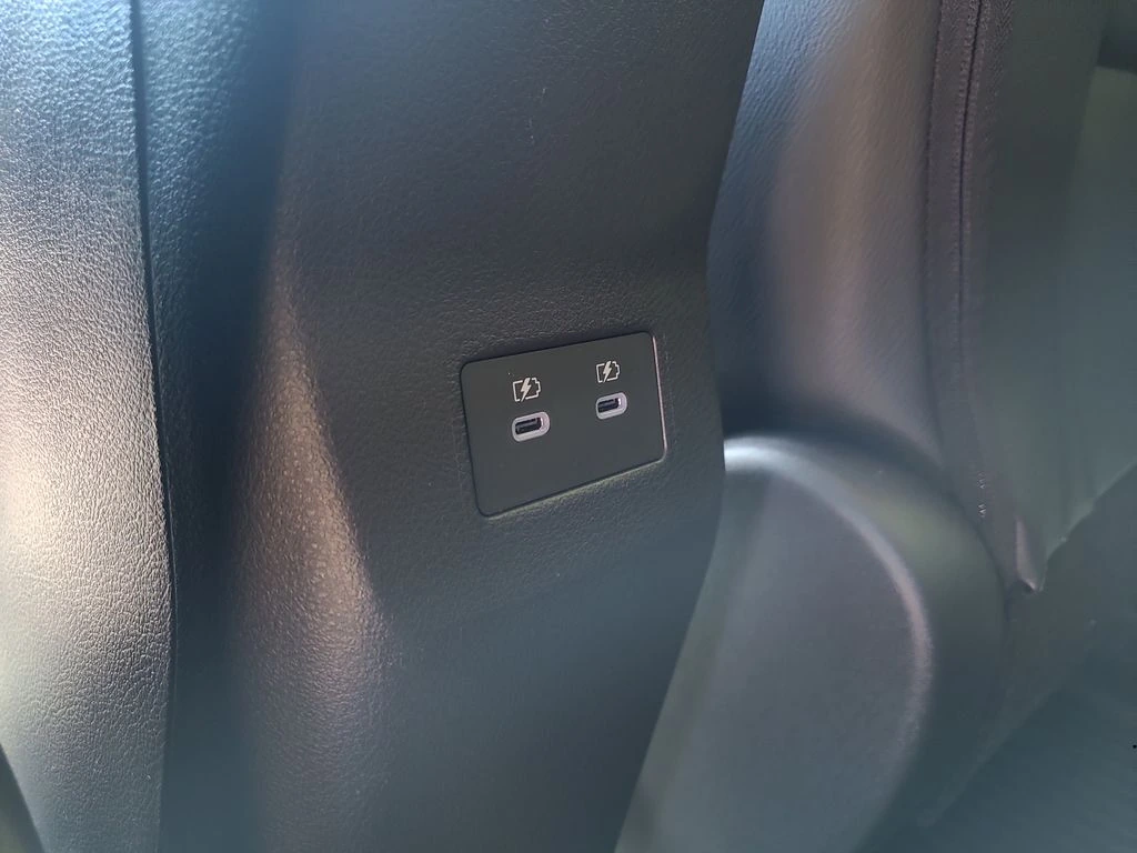 2026 Nissan KICKS SR - Photo 10