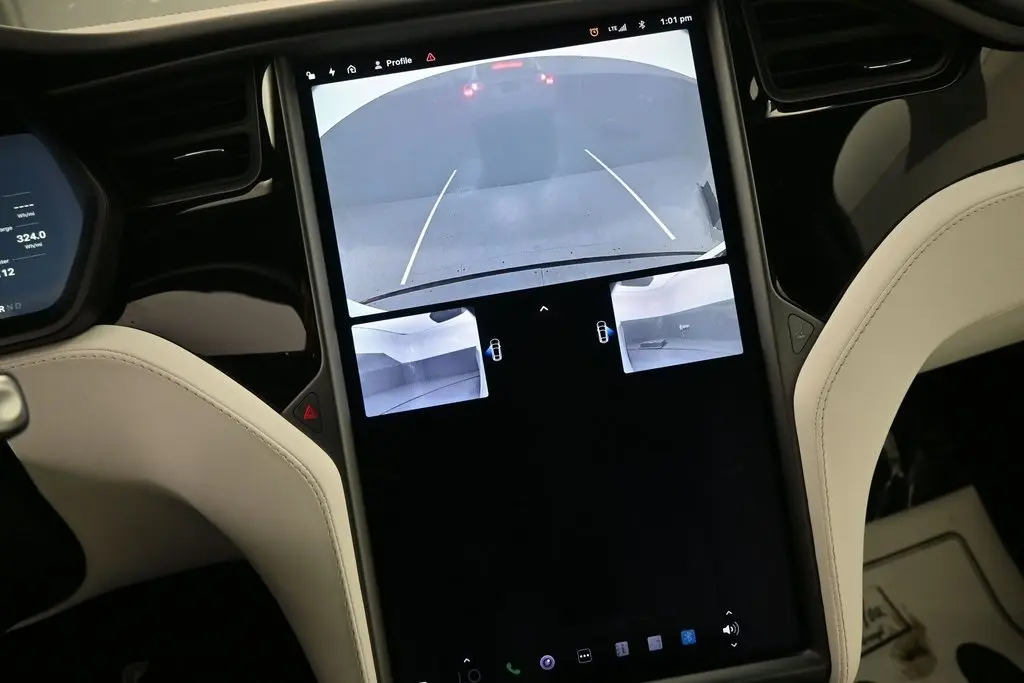 2019 Tesla Model X Long Range photo 19