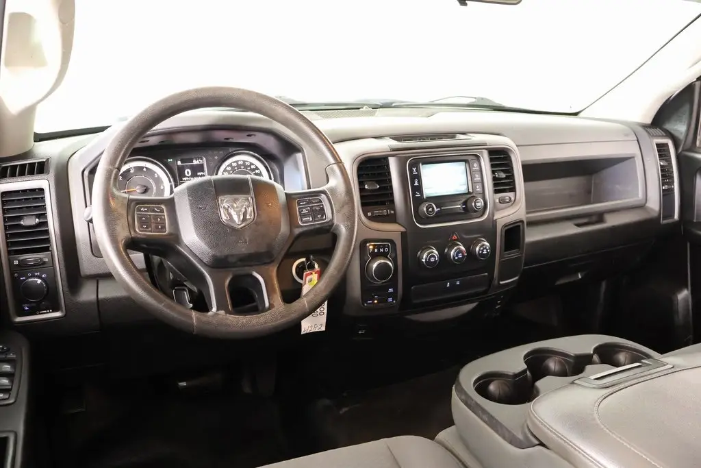 2019 Ram 1500 Classic Tradesman photo 2