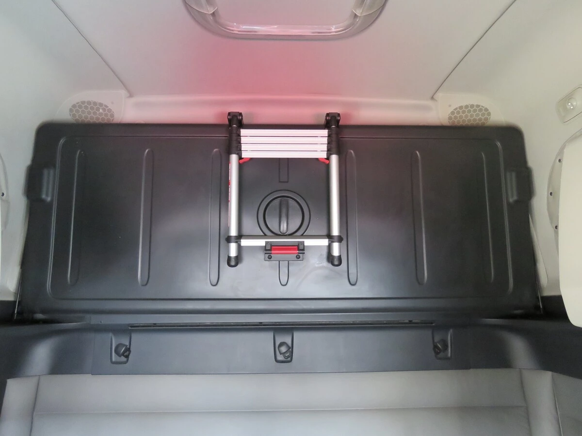 2022 Freightliner Cascadia - image 18