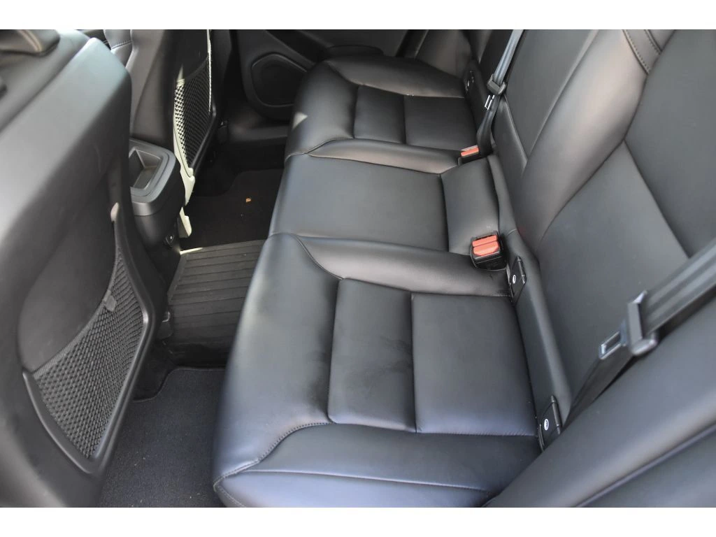 2023 Volvo - image 16