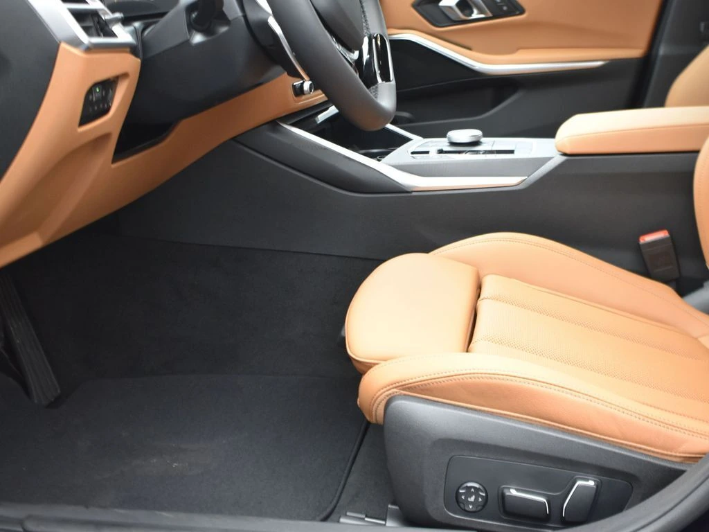 2026 BMW 3 Series 330i - Photo 12