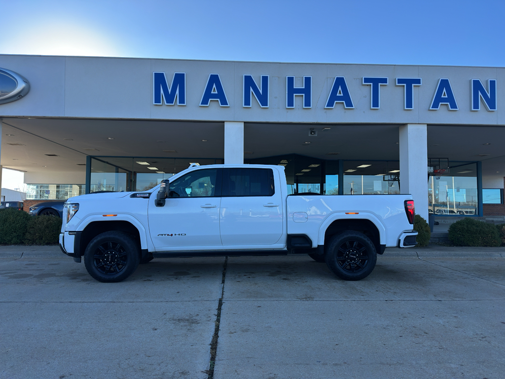 2024 Gmc Sierra 2500 AT4 photo 2
