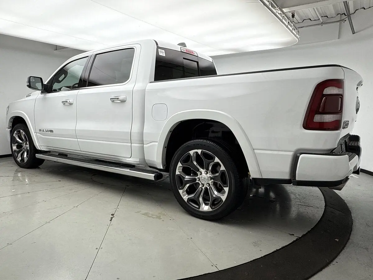 2021 Ram 1500 Longhorn photo 3